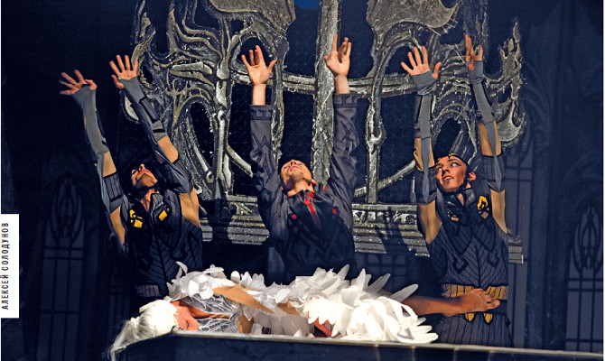 "Лебединое озеро" Раду Поклитару превратил в триллер