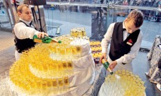 Крупнейший производитель игристых вин «Артемовск Вайнери» в пику избалованным рестораторам создает для продвижения своей продукции сеть шампань-баров