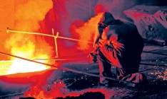 ЗТМК, 49% которого принадлежат Дмитрию Фирташу, не будет наращивать выпуск титановой губки, но увеличит выплавку слитков