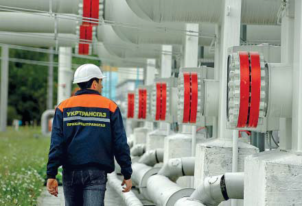 Начало сезона закачки газа в подземные хранилища вышло более поздним, чем обычно. Это может объясняться как желанием «Нафтогазу України» надавить на «Газпром», так и сложностями самой НАК