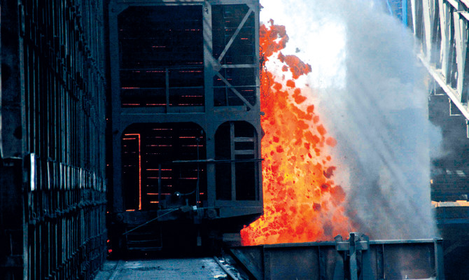 Правительство разделило квоты на импорт коксующегося угля между металлургами. Не все желающие получили право ввозить сырье