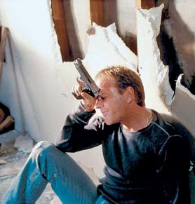 Сериал «24» может напомнить о том, что нужно включить телевизор