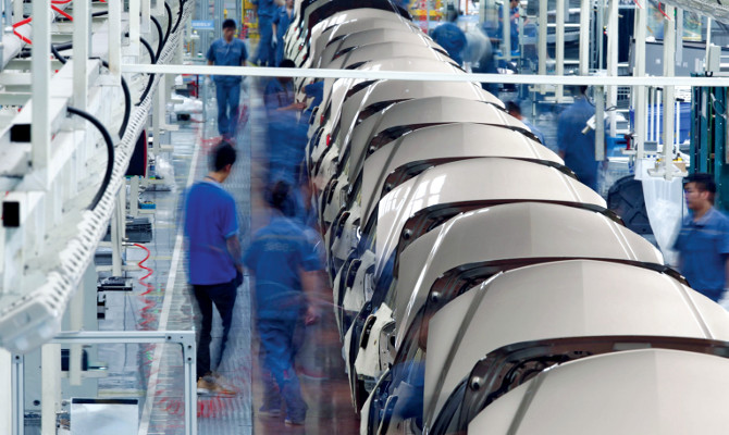 Повышение пошлин на импорт автомобилей толкает китайскую Geely к началу сборки своих машин в Украине