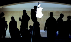 Импульс Apple утрачен. Тим Кук чаще просит прощения, чем представляет инновации