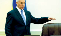 Чтобы расплатиться с МВФ, правительство приготовилось занимать на треть больше, чем планировало еще год назад