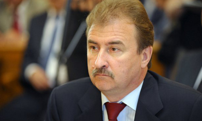 Александр Попов ушел в отпуск