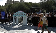 Владельцы греческих облигаций будут требовать компенсации своих убытков в суде