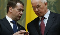 Азаров намерен восстановить товарооборот с Россией