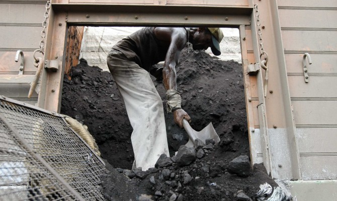 Украина планирует добывать 105 млн тонн угля в год