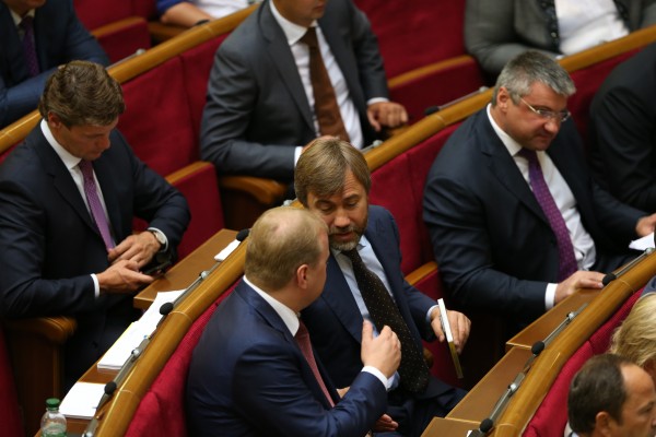 Парламент сегодня рассмотрит законопроекты о евроинтеграции