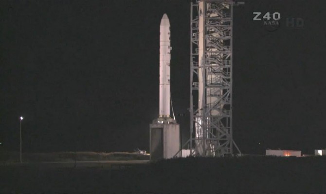 NASA запустила лунный аппарат LADEE