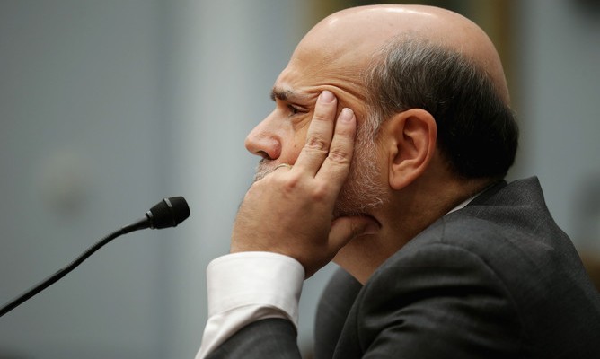 В связи с новыми данными ФРС придется разрываться между двумя вариантами