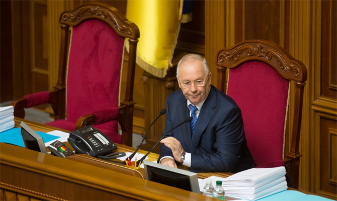 Рыбак вернул на доработку проект госбюджета на 2014 год