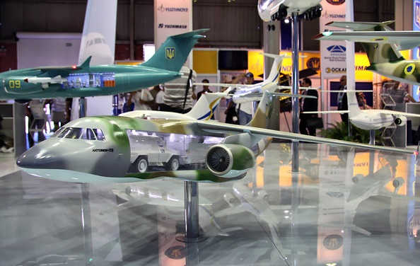 Строительство нового самолета Ан-178 закончат в 2014 году