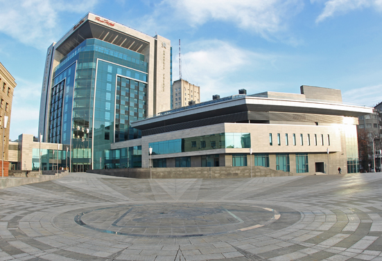 Ярославский завладел пятизвездочным отелем в Харькове