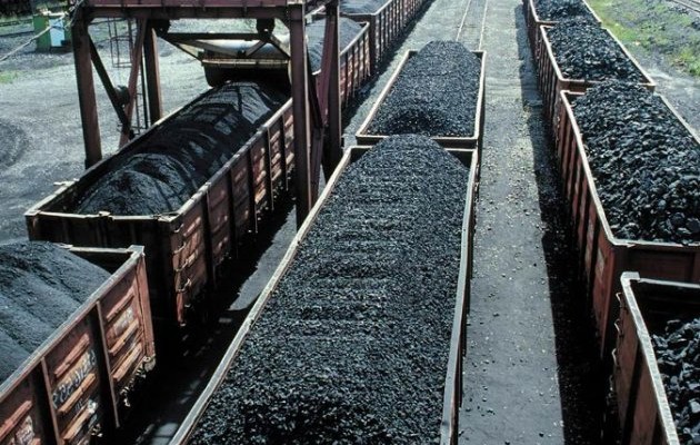 Суд перенес на 17 октября рассмотрение спора ИСД с Кабмином по квотированию импорта угля