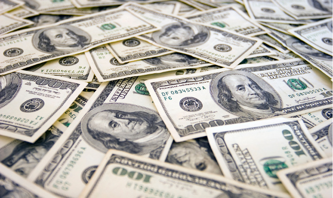 Объем иностранных инвестиций в Украину упал на 73%