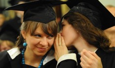 Выпускники-бюджетники педагогических вузов будут работать в школах