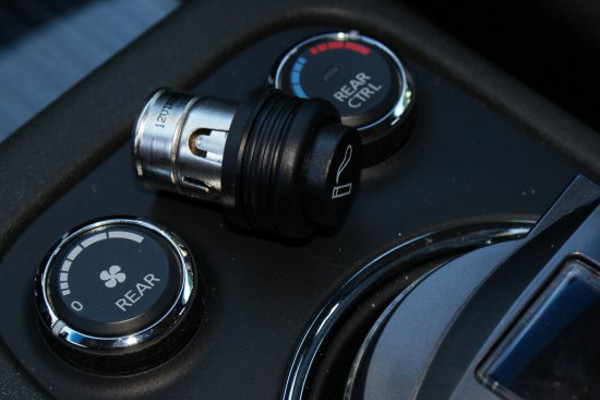 Компания Hyundai потушила прикуриватели в своих автомобилях