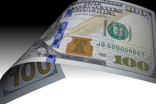США введут новые 100-долларовые банкноты