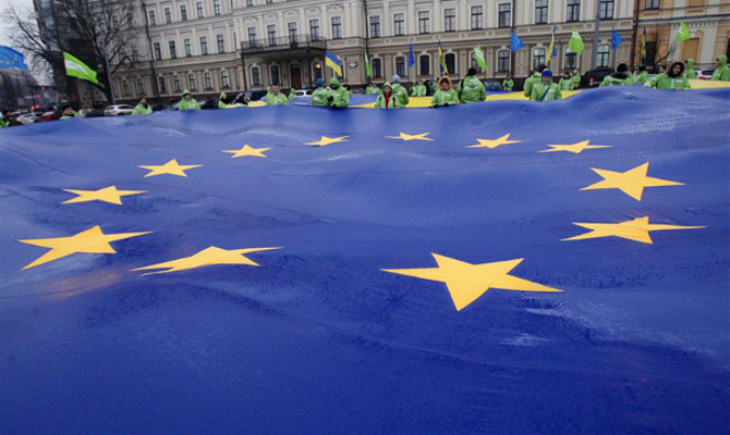 Украина приняла большинство еврозаконов, - европарламентарий