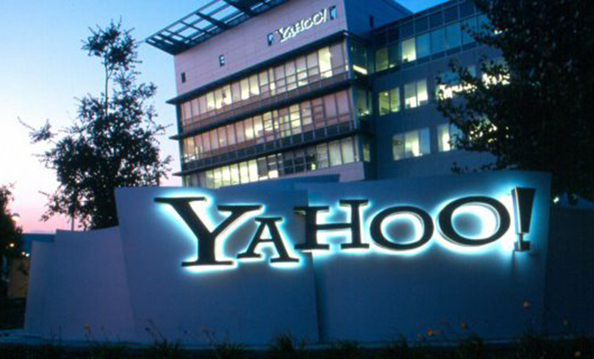 Прибыль Yahoo! упала в 11 раз