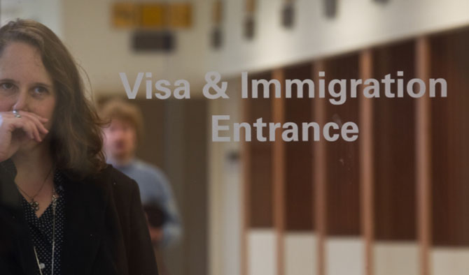 В Латвии хотят ограничить выдачу видов на жительство в обмен на инвестиции