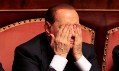 Суд запретил Берлускони заниматься политикой два года