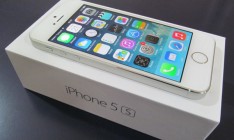 Apple признала «бюджетный» смартфон провалом и увеличит выпуск iPhone 5s на 75%