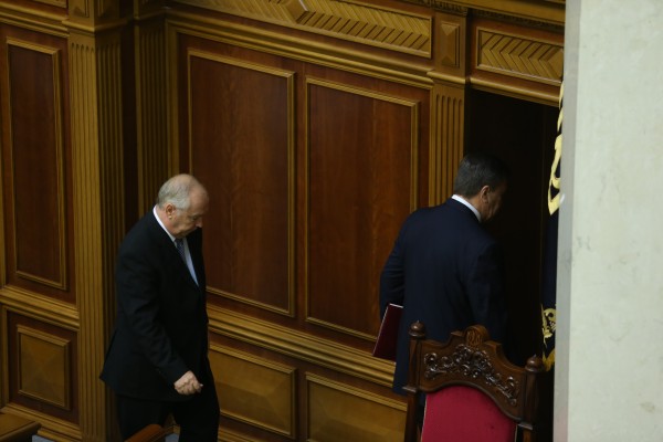 Рассмотрение законопроектов о лечении Тимошенко перенесли на следующую пленарную неделю