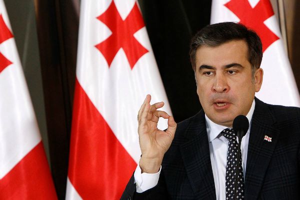 Саакашвили не собирается бежать из Грузии