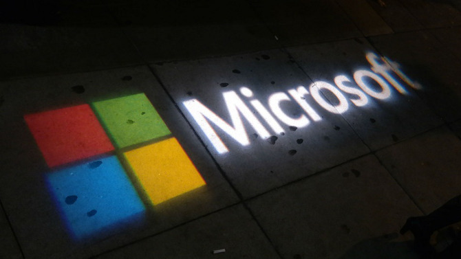 Microsoft разрекламирует Windows за $405 млн