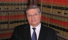 Украина намерена вернуть деньги с зарубежных счетов Тимошенко и Лазаренко