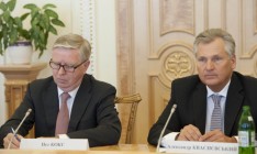 Миссия Кокса-Квасьневского заявила, что «евроинтеграционные законы» дожбы быть приняты до 13 ноября