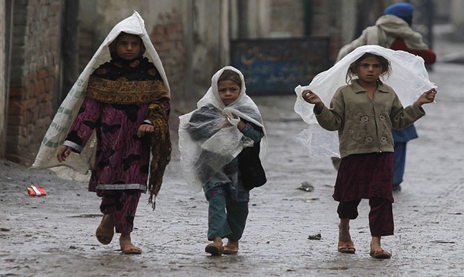 Объятия Китая спасают Пакистан в его изоляции