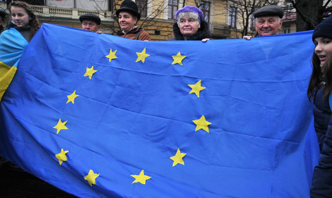 Евросоюз категорически недоволен давлением России на Украину