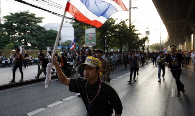 Оппозиция в Таиланде захватила эфир 6 телеканалов