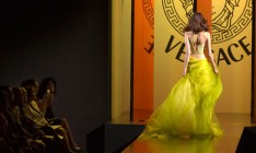 Итальянский госфонд стал основным претендентом на 20% акций Versace