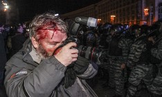 КГГА: 305 человек обратились к медикам после разгона Евромайдана в Киеве