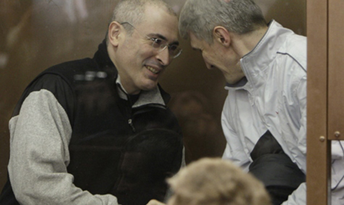 Ходорковский вышел на свободу