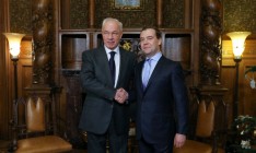 Рейтинги экономики Украины поднялись благодаря помощи России, - Азаров