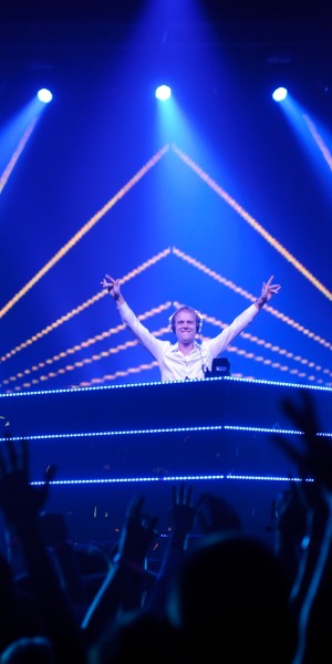 Один в поле Армин