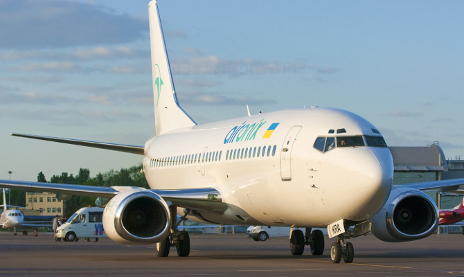 Власти приостановили действие сертификата эксплуатанта Air Onix