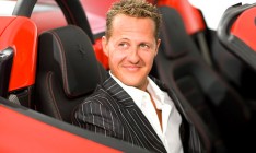 Шумахер получил тяжелую травму головы, катаясь на лыжах