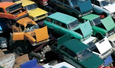 Кабмин одобрил изменения в закон об утилизации авто
