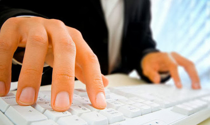 Депутаты проголосовали за интернет-цензуру и продажу SIM-карт по паспорту