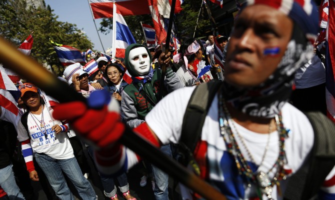 В Таиланде на 2 месяца ввели режим чрезвычайного положения