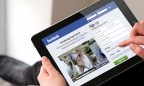 Вопреки разговорам о его гибели, Facebook сообщит о крепких показателях за 2013 г.