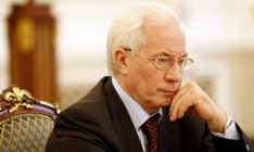 Азаров попрощался с министрами и передал полномочия и.о. премьер-министра Арбузову