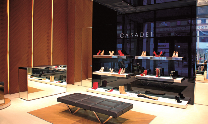 «Хорошие сапоги, надо брать!»